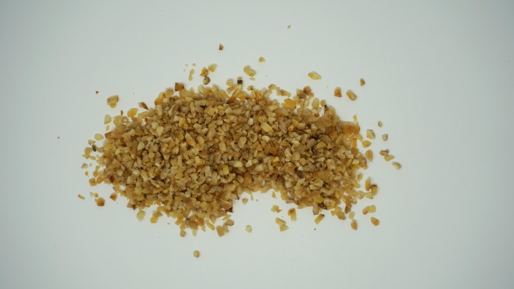 Bananenchips gesüßt, 3–4 mm gehackt, Draufsicht